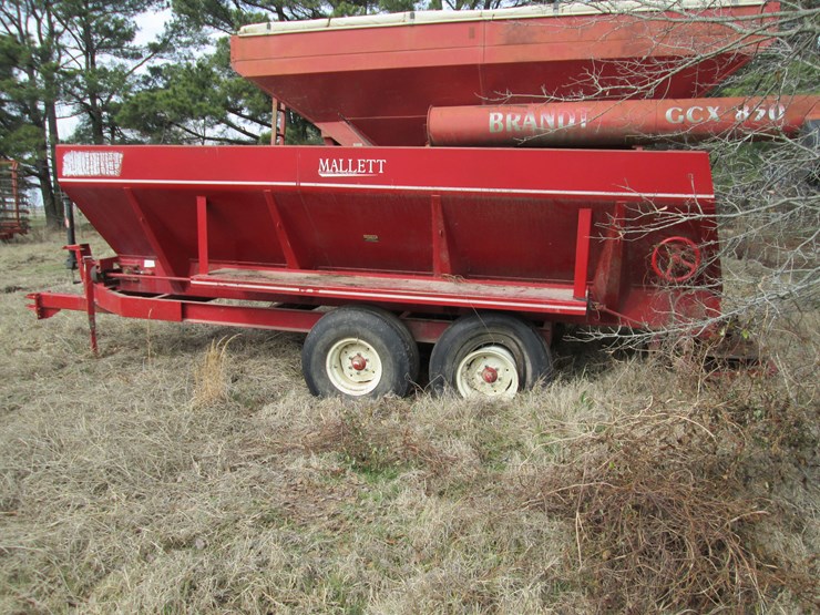 #27354-•-mallett-pull-type-spreader-image-4