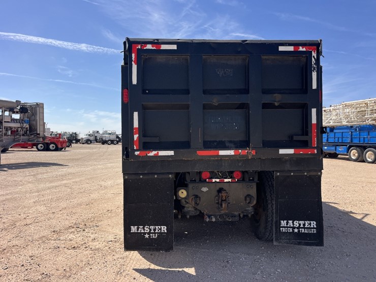 1998-peterbilt-379-image-6