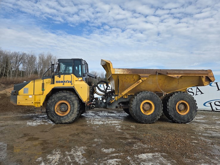 komatsu-hm400-2-image-1