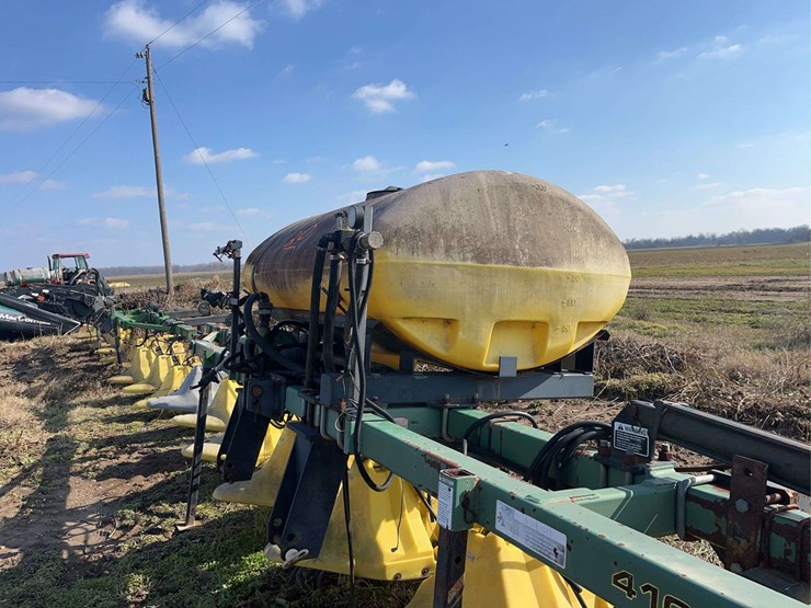 red-ball-row-hood,-8-row-image-4