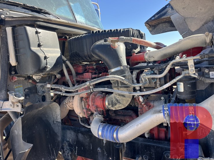 2019-freightliner-coronado-122-sd-image-8