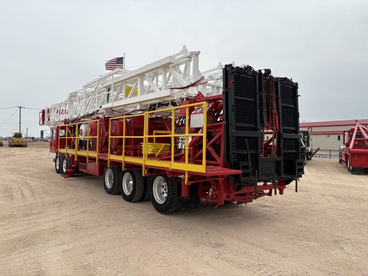 2012-rig-works-mustang-550-image-7