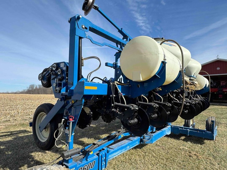 2012-kinze-3600-image-20