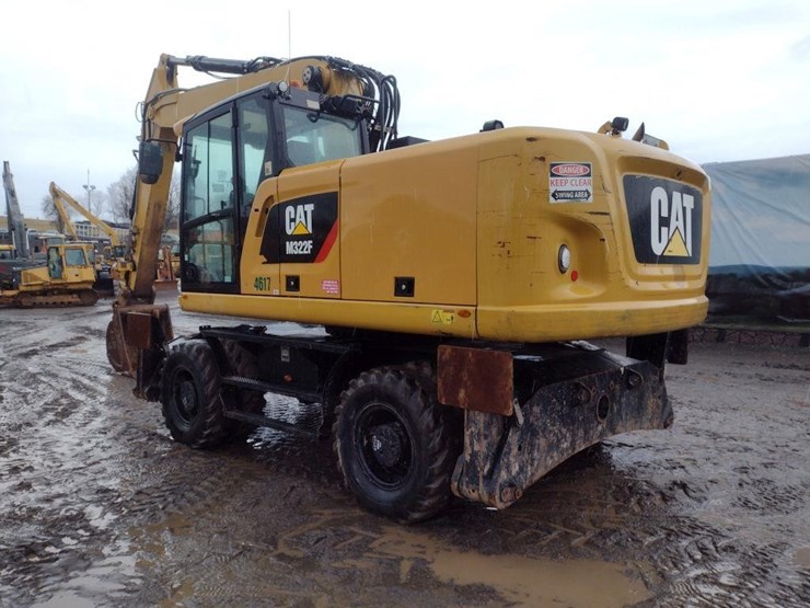 caterpillar-m322f-image-46