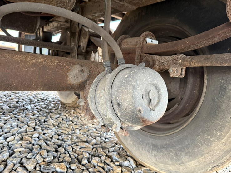 1993-trailmobile-van-image-18