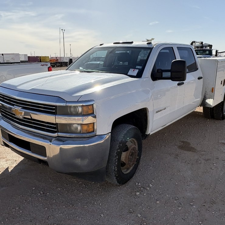 2015 CHEVROLET SILVERADO 3500HD