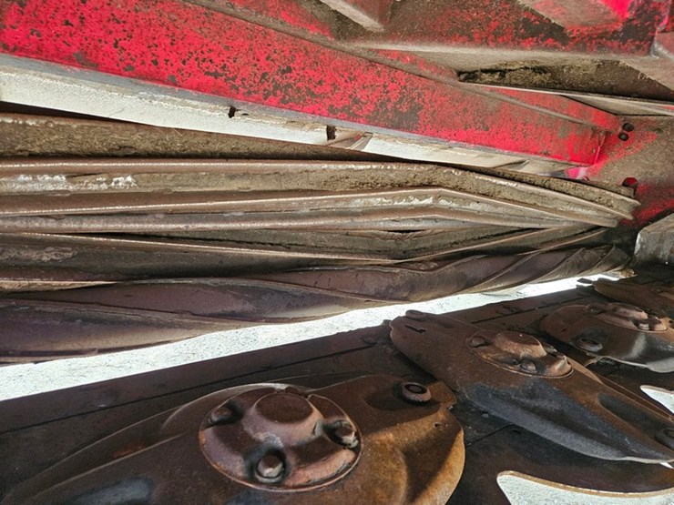 massey-ferguson-1383-image-22