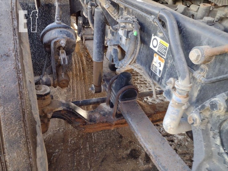 2013-kenworth-t800-image-29