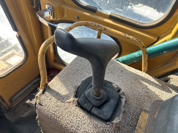 caterpillar-d5c-image-29