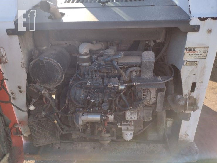 2013-bobcat-s630-image-24