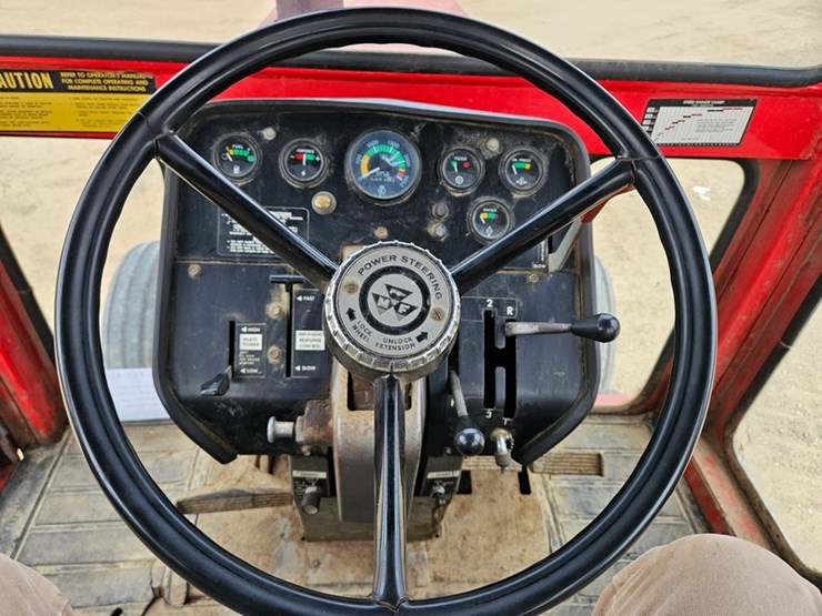 massey-ferguson-1085-image-29