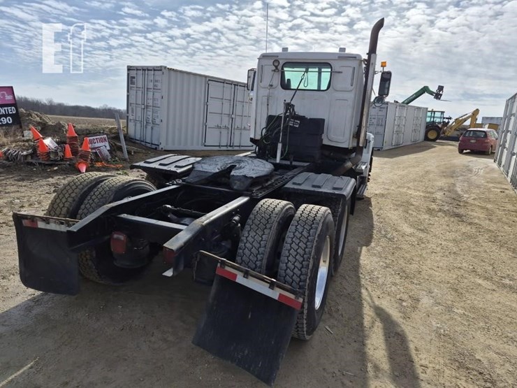 1994-western-star-semi-tractor-9209-image-6