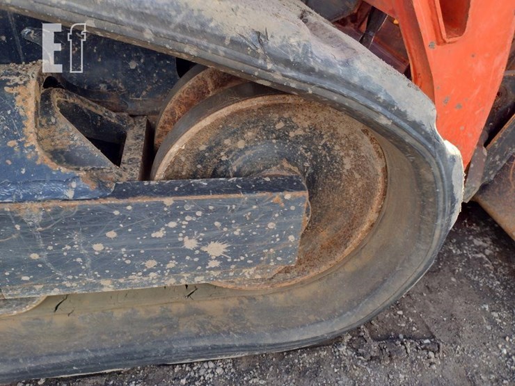 kubota-svl75-2-image-32