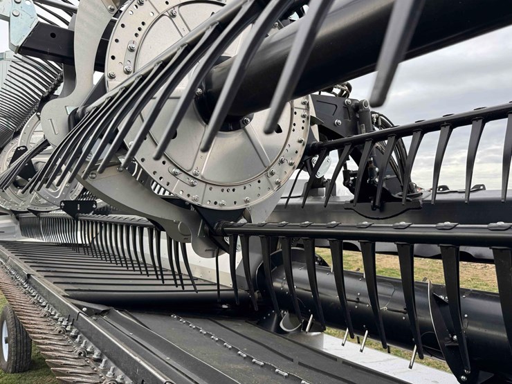 2022-mac-don-fd235-image-30