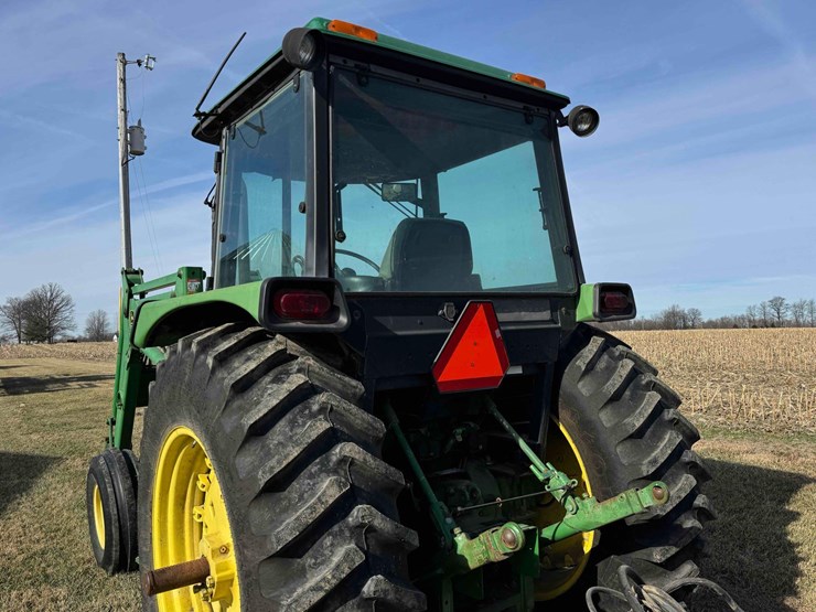 1992-john-deere-3055-image-3