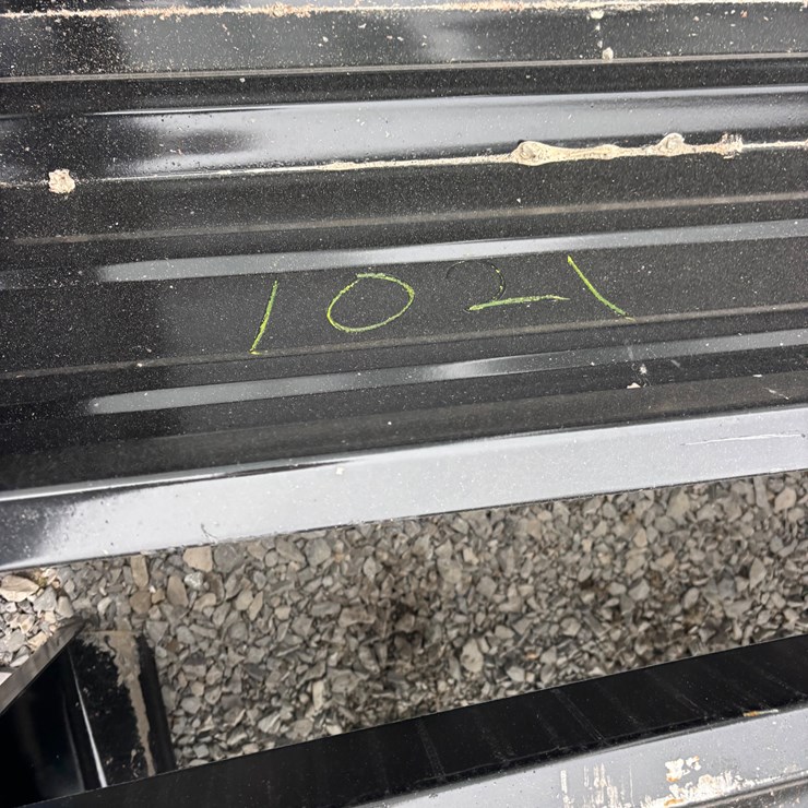 #1021 • Cattle Feeder V2025