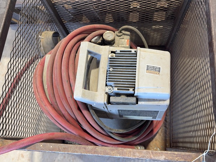 house-jack,-ramps,-air-compressor-image-6