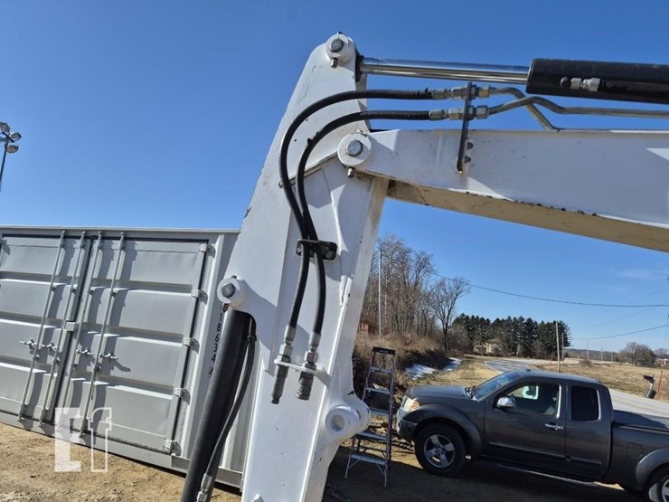 2014-bobcat-e42-image-11