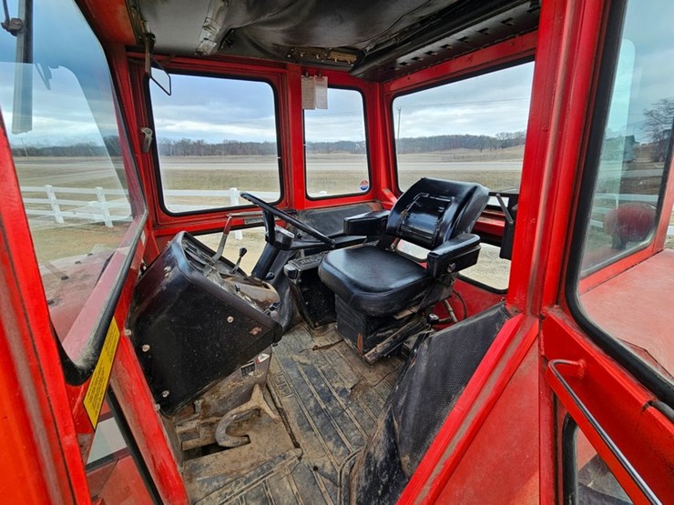 massey-ferguson-1085-image-19