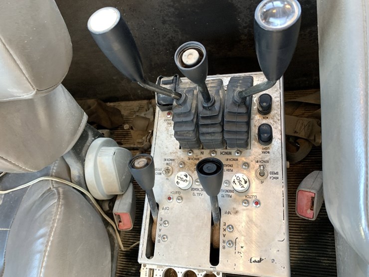 2014-kenworth-t800-image-7