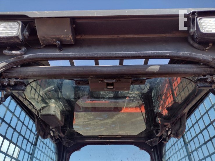 kubota-svl75-2-image-13