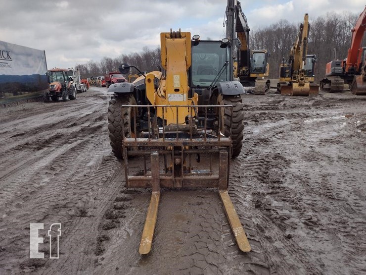 2017-jcb-507-42-image-2