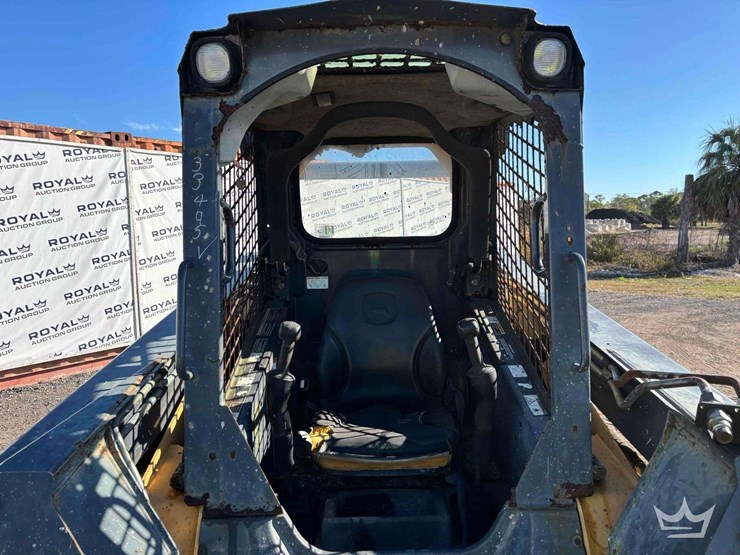 2012-deere-328d-image-8