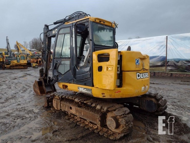 2019-deere-75g-image-53