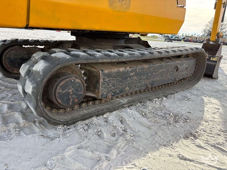 caterpillar-302.5c-image-35