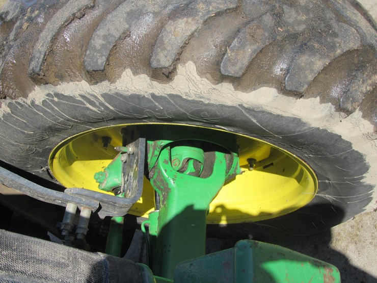 john-deere-7200-image-5