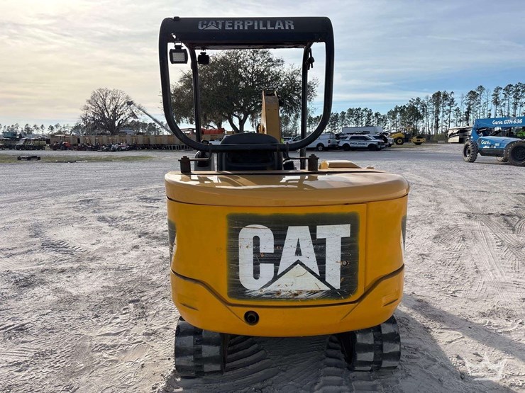caterpillar-302.5c-image-40