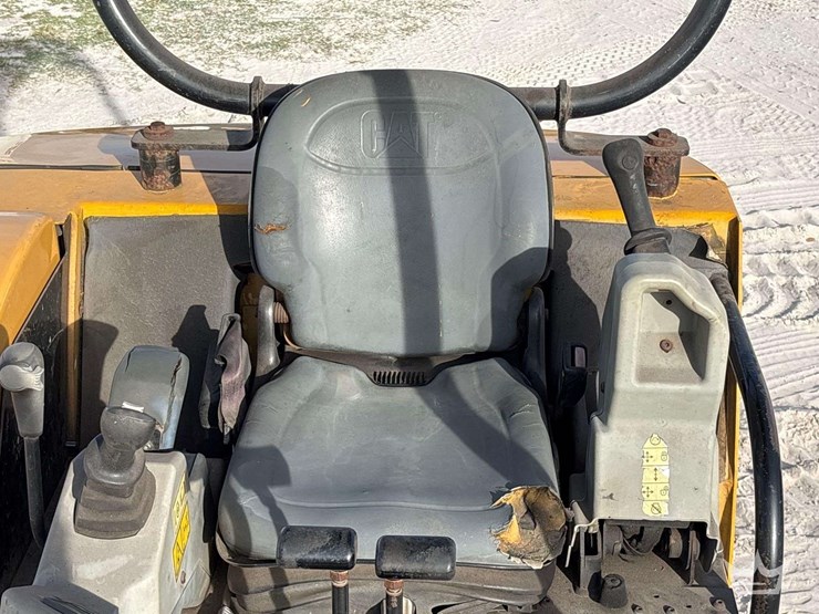 caterpillar-302.5c-image-23