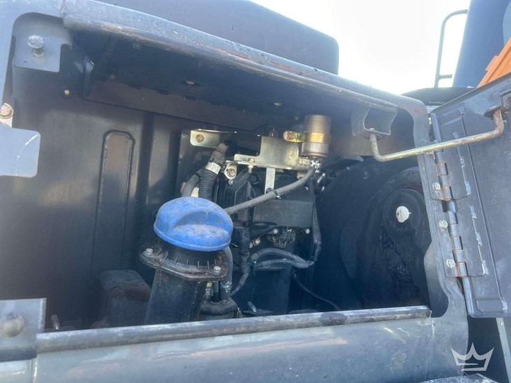 2022-case-cx220e-hydraulic-excavator-image-12