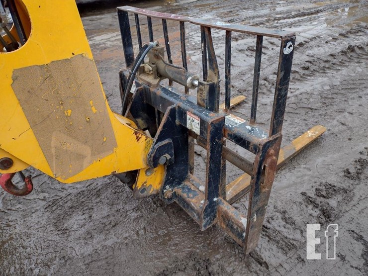 2017-jcb-507-42-image-18