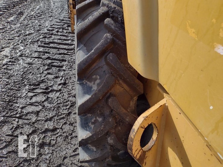 2017-volvo-sd45b-image-32