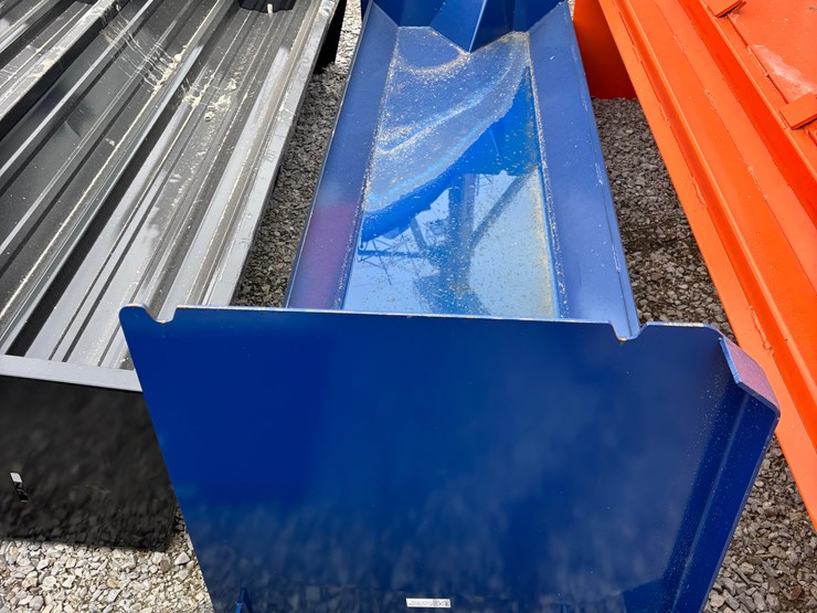 #1059-•-96-in.-light-commercial-snow-pusher-image-1