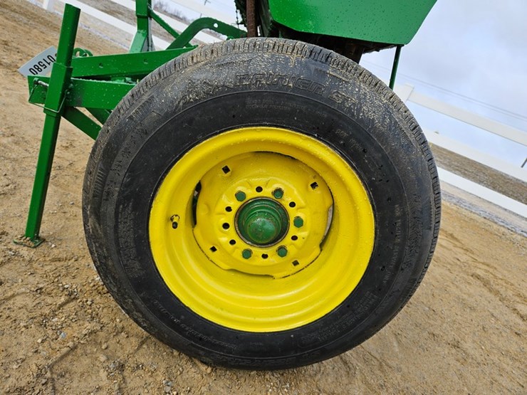 john-deere-5-image-22