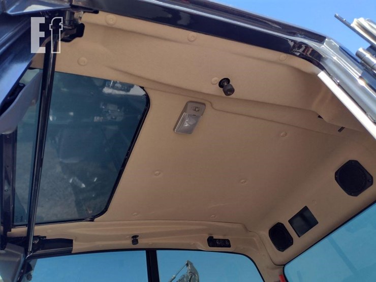 kubota-kx057-5-image-15