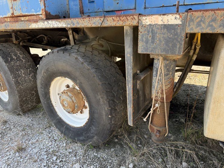 2007-moor-rig-xj60-dd-104'-200k-5-axle-well-service-workover-rig-image-42