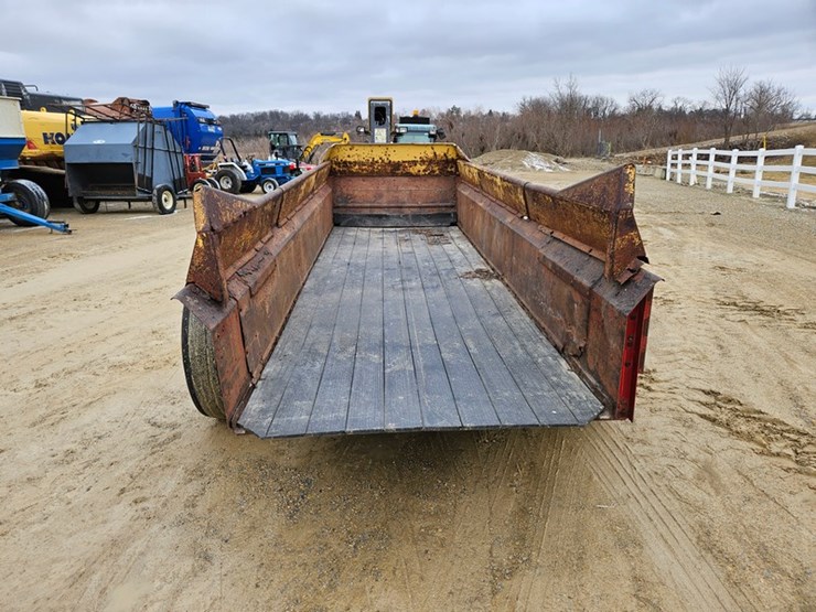 new-holland-185-image-4