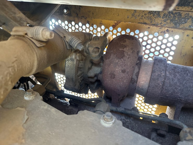 caterpillar-d5c-image-40