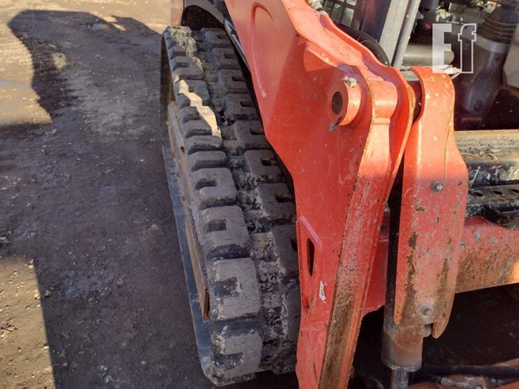 kubota-svl65-2-image-34