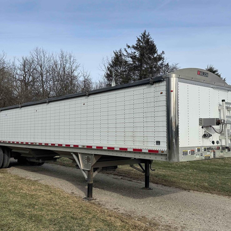 2017 WILSON GRAIN TRAILER