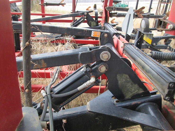 case-ih-200-image-11