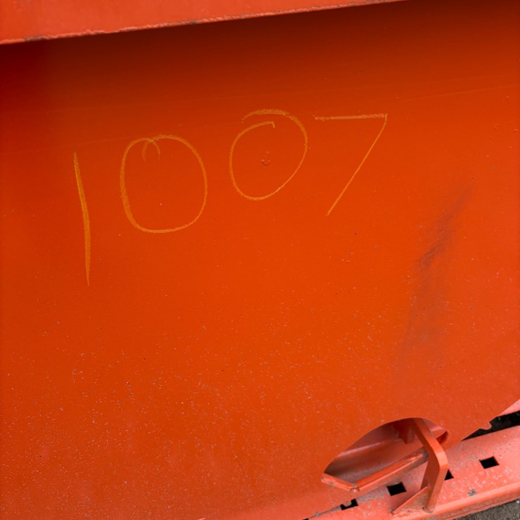 #1007 • Self Dumping hopper