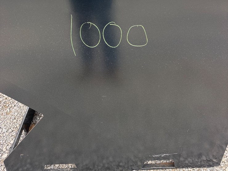 #1000-•-dumping-hopper-image-2