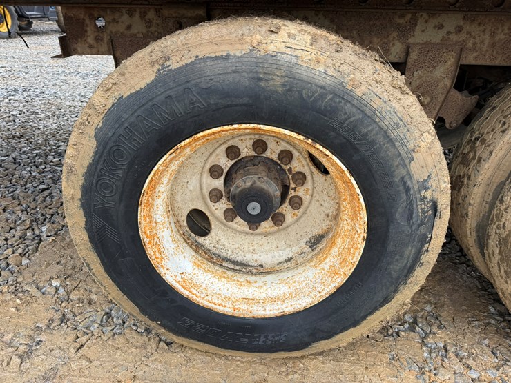 1993-trailmobile-van-image-27