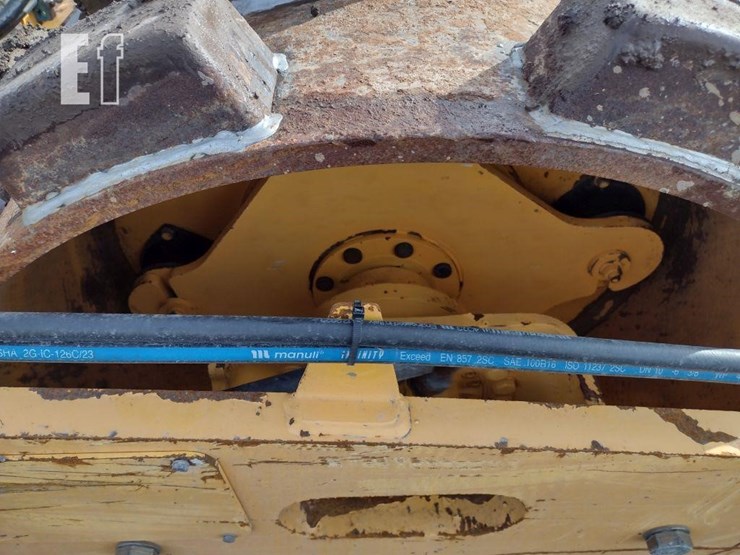 2017-volvo-sd45b-image-27