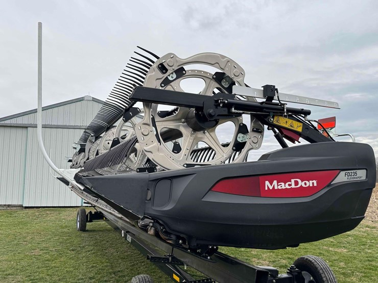 2022-mac-don-fd235-image-4