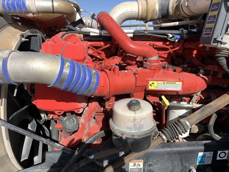 2015-kenworth-t800-image-7